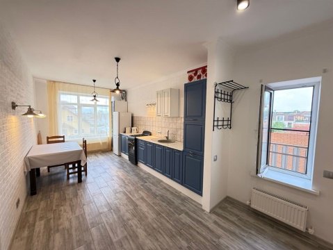 1-к квартира, 2/3 эт., 43м²