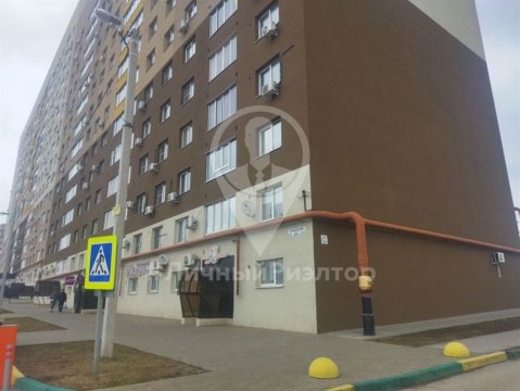 1-к квартира, 3/15 эт., 46м²