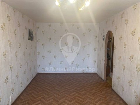 2-к квартира, 4/5 эт., 43м²